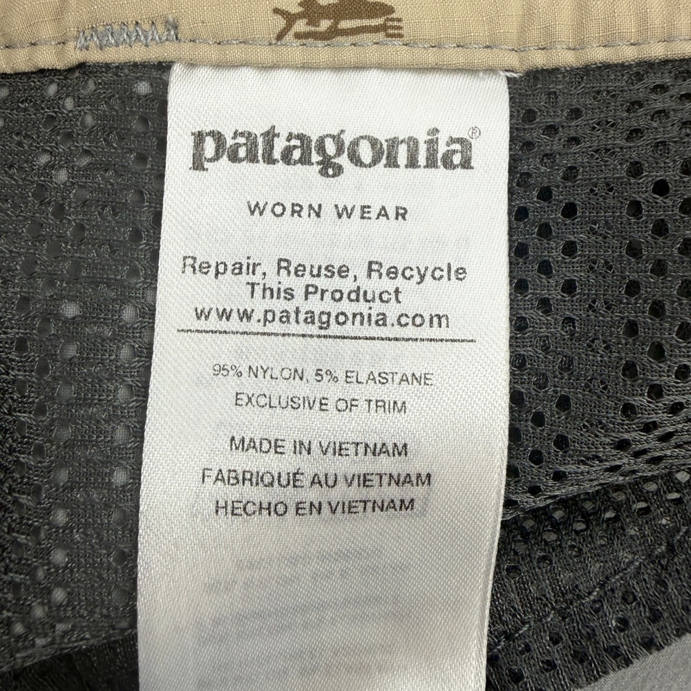 Patagonia Worn Wear Mens Gray Nylon Stretch Hiking Outdoor Shorts Size 34 - Picture 4 of 8